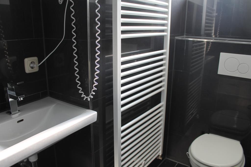 Station - Hostel For Backpackers Cologne Room photo